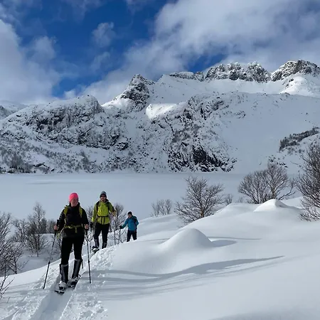 Апартаменты Lofoten Planet *