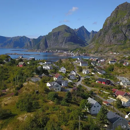 Апартаменты Lofoten Planet Сёрвоген