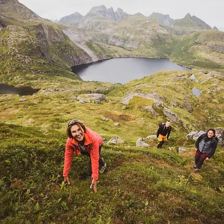 Апартаменты Lofoten Planet *